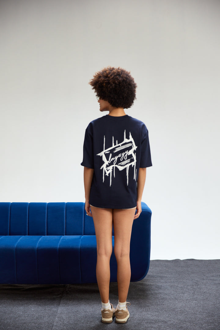 The SHDW tee